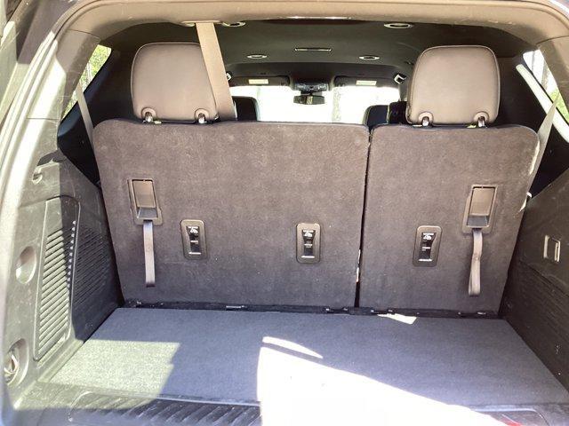used 2023 GMC Yukon car, priced at $50,360