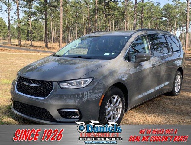 used 2022 Chrysler Pacifica car, priced at $21,990