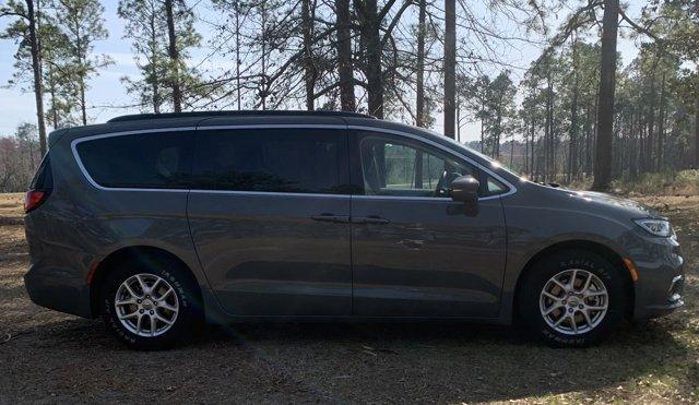 used 2022 Chrysler Pacifica car, priced at $21,990