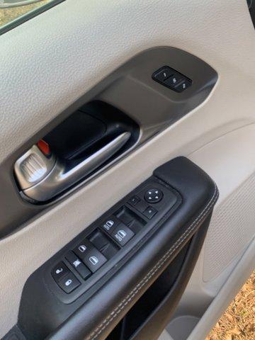 used 2022 Chrysler Pacifica car, priced at $21,990