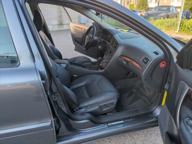 used 2008 Volvo S60 car, priced at $4,392