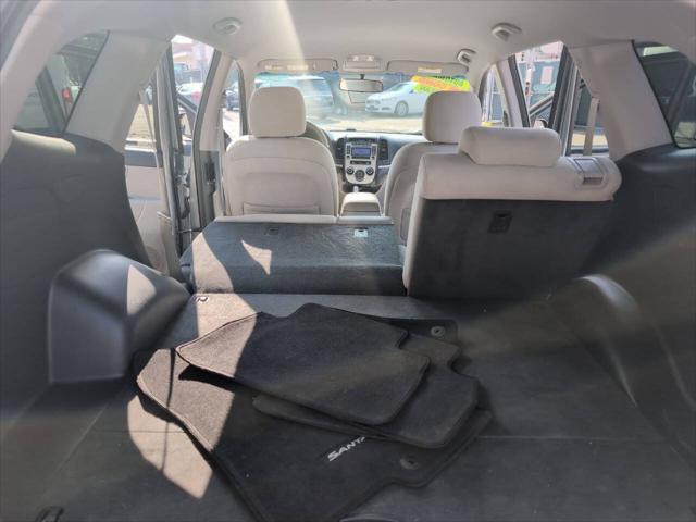 used 2009 Hyundai Santa Fe car, priced at $4,591