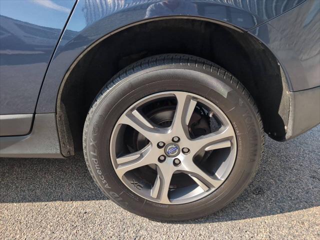 used 2012 Volvo XC60 car, priced at $5,792