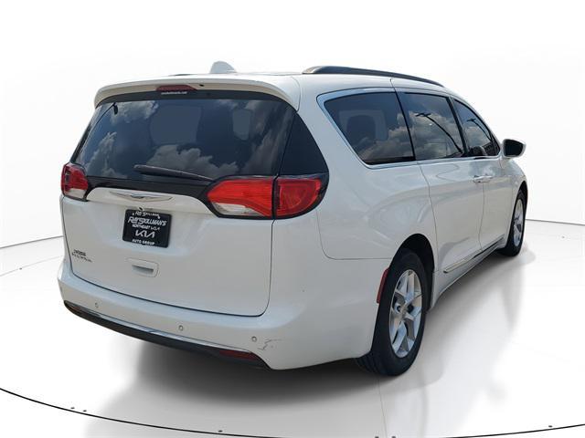 used 2017 Chrysler Pacifica car, priced at $10,870