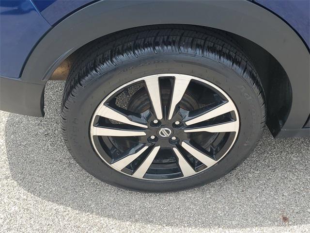 used 2019 Nissan Kicks car