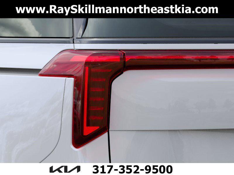 new 2026 Kia Carnival Hybrid car, priced at $53,856