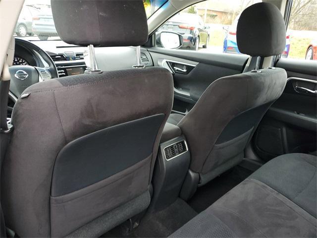 used 2014 Nissan Altima car