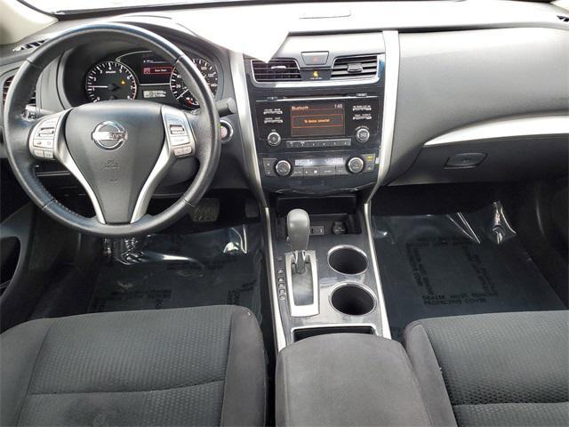 used 2014 Nissan Altima car