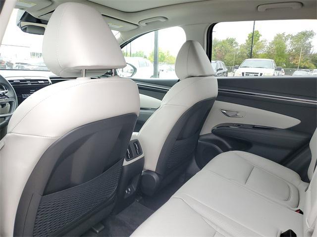 used 2024 Hyundai TUCSON Hybrid car, priced at $32,555