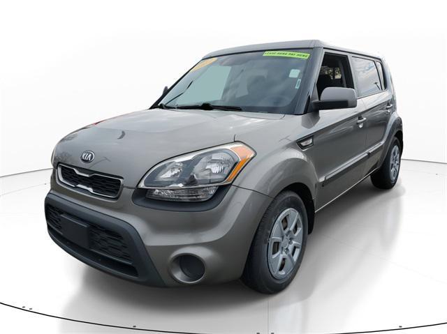 used 2013 Kia Soul car, priced at $8,990