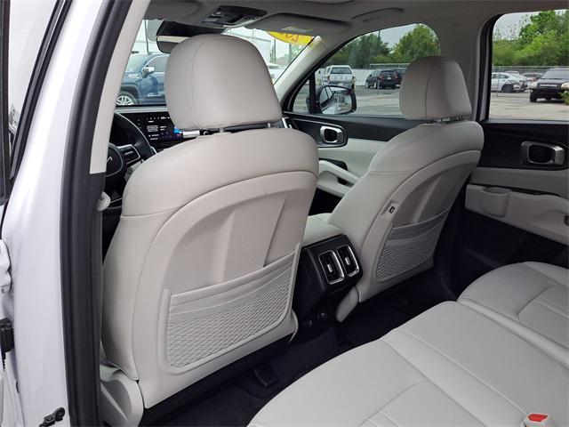 used 2023 Kia Sorento car, priced at $32,969