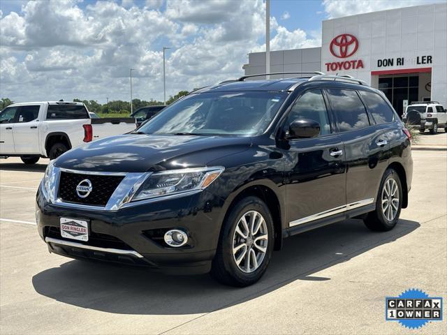 used 2016 Nissan Pathfinder car, priced at $16,312