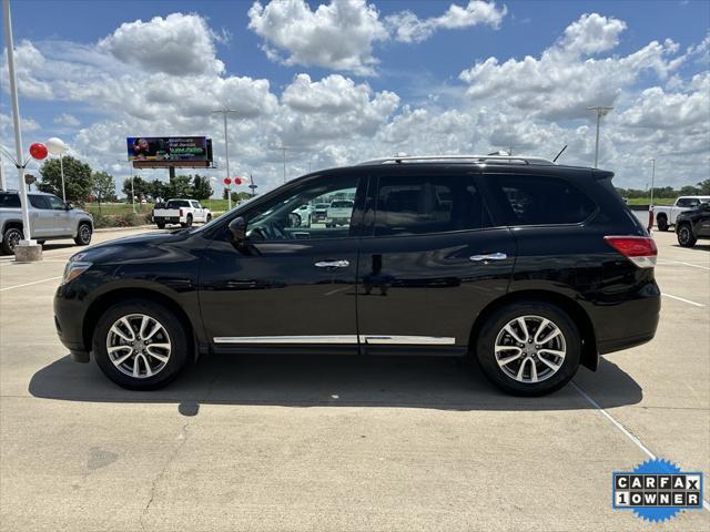 used 2016 Nissan Pathfinder car, priced at $16,312