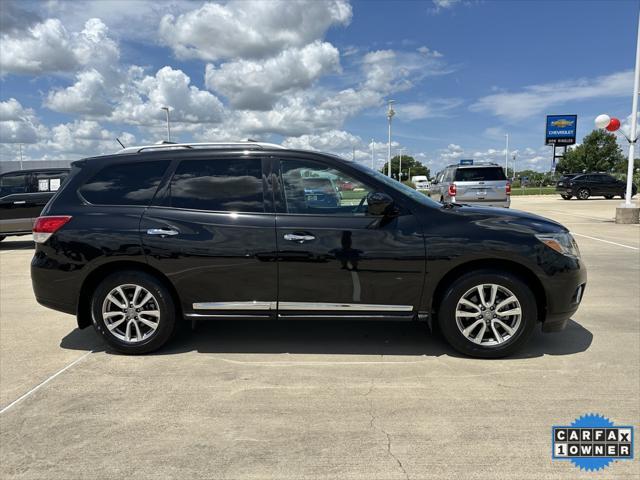 used 2016 Nissan Pathfinder car, priced at $16,312