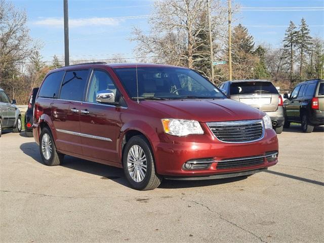 used 2015 Chrysler Town & Country car, priced at $15,990
