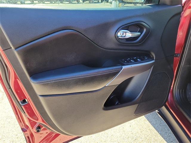 used 2019 Jeep Cherokee car, priced at $16,990