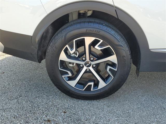 used 2023 Kia Sportage Hybrid car, priced at $27,777