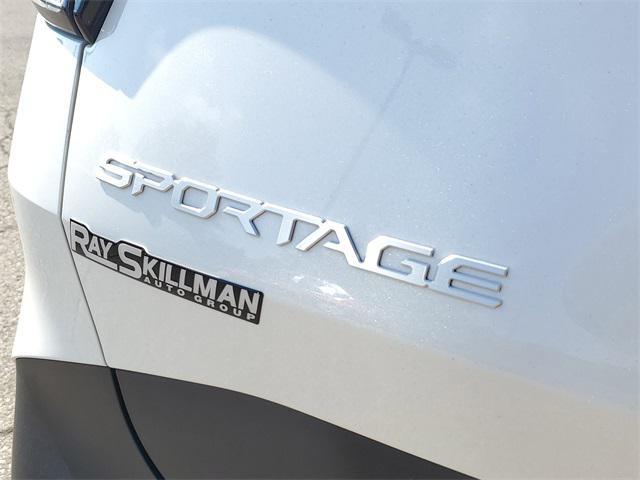 used 2023 Kia Sportage Hybrid car, priced at $27,777