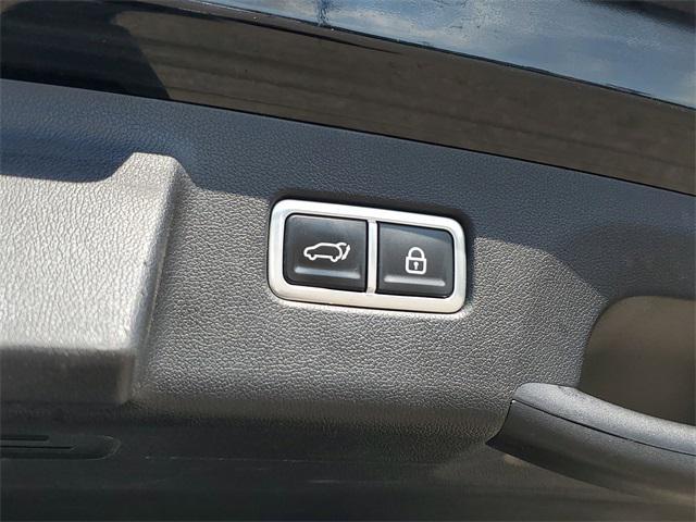 used 2021 Kia Sorento car, priced at $21,969