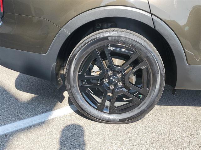 used 2023 Kia Telluride car, priced at $40,555
