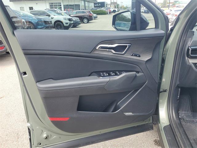 used 2025 Kia Sportage car, priced at $34,969