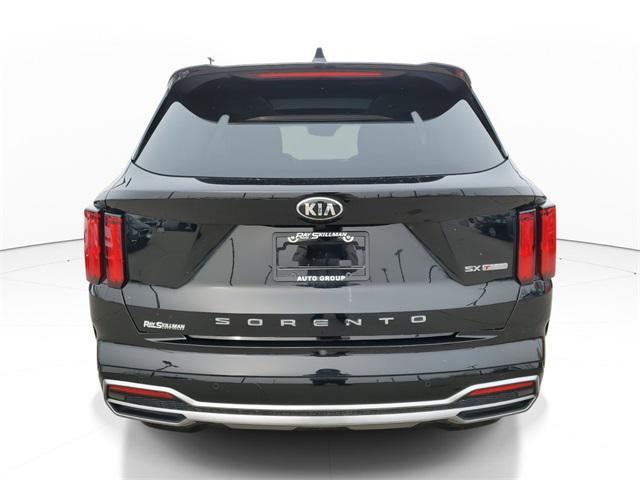 used 2021 Kia Sorento car, priced at $26,980