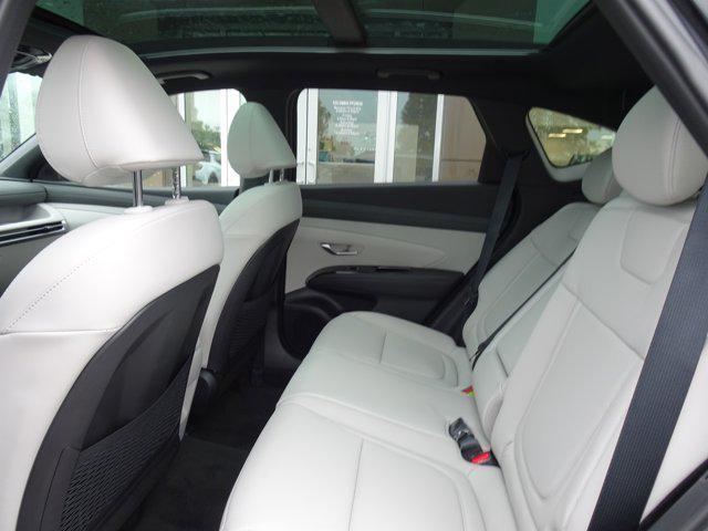 new 2025 Hyundai TUCSON Hybrid car, priced at $43,580