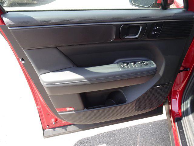 new 2025 Hyundai SANTA FE HEV car, priced at $51,772