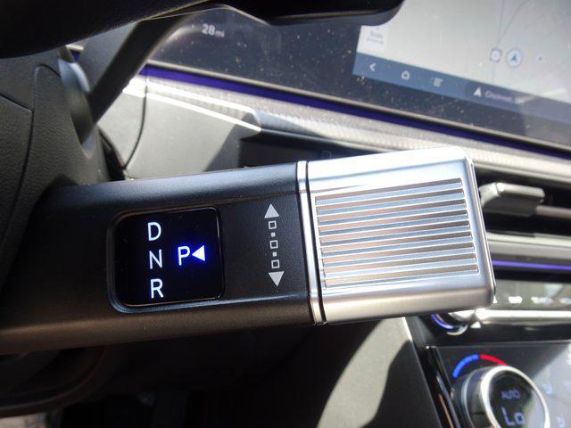 new 2025 Hyundai SANTA FE HEV car, priced at $51,772