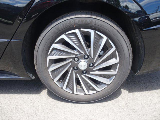 new 2023 Hyundai Sonata Hybrid car, priced at $33,450