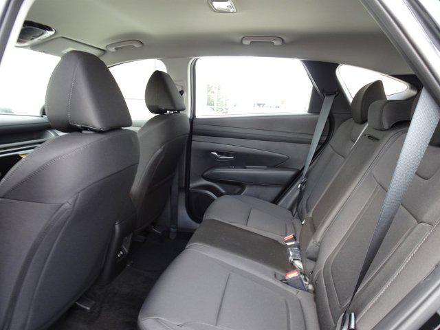 new 2025 Hyundai Tucson car, priced at $32,000