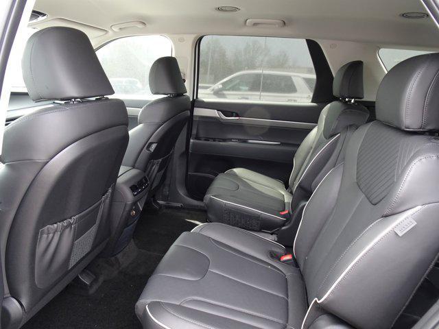 new 2025 Hyundai Palisade car, priced at $43,825