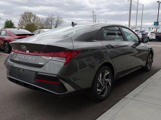 new 2025 Hyundai Elantra car, priced at $31,565