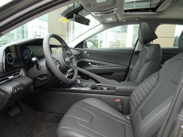 new 2025 Hyundai Elantra car, priced at $31,565