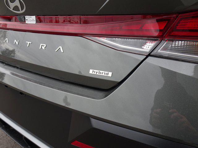 new 2025 Hyundai Elantra car, priced at $31,565