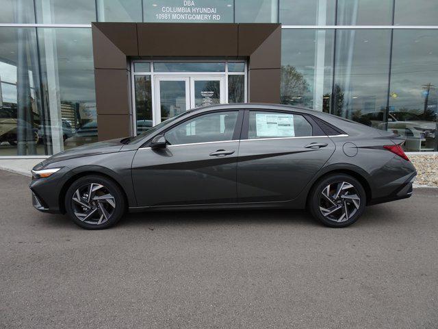 new 2025 Hyundai Elantra car, priced at $31,565