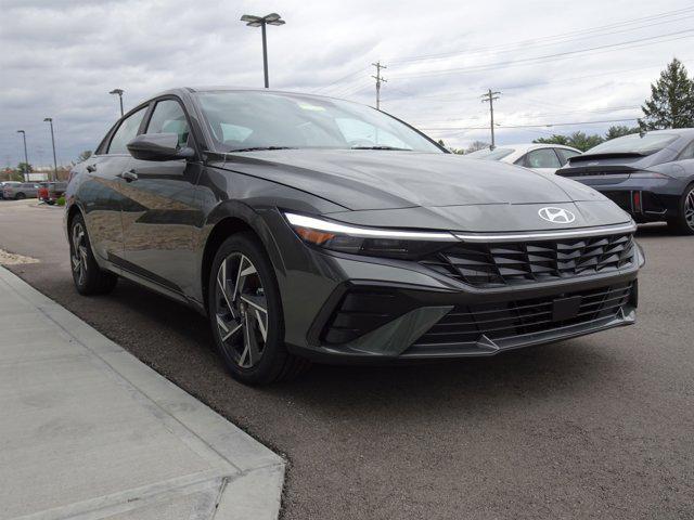 new 2025 Hyundai Elantra car, priced at $31,565