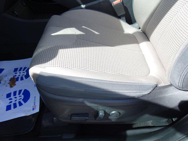 used 2021 Hyundai Santa Fe car, priced at $19,554