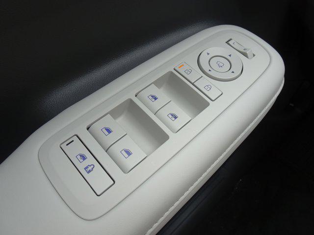 new 2025 Hyundai Santa Fe car, priced at $47,938