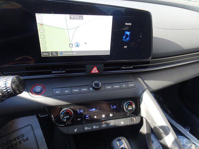 new 2025 Hyundai Elantra car, priced at $29,915