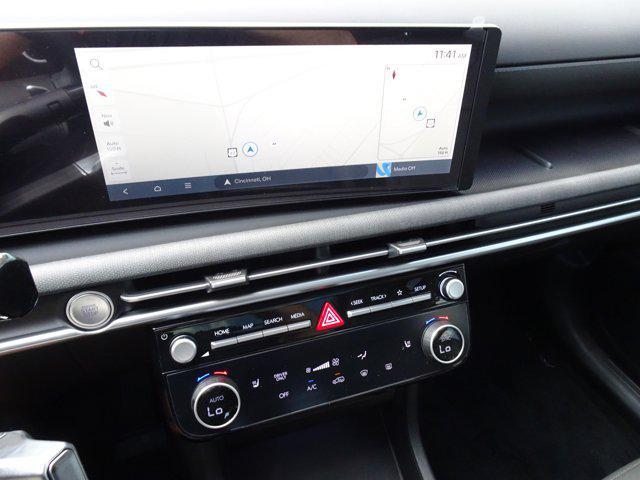 new 2025 Hyundai TUCSON Hybrid car, priced at $38,755