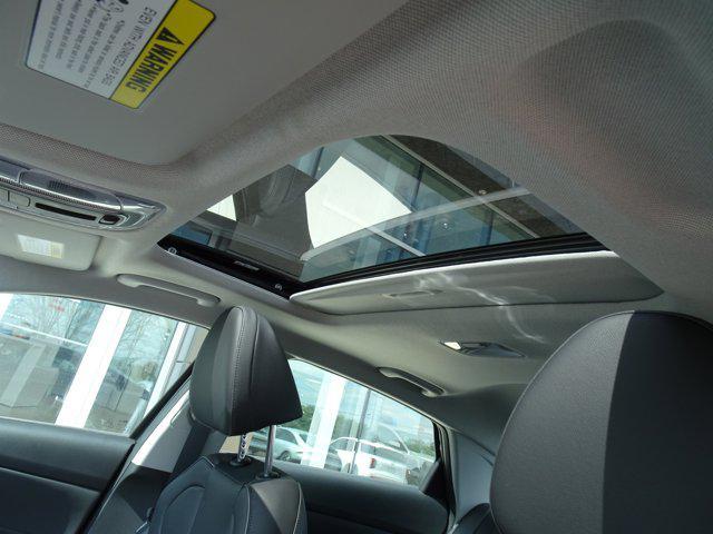 new 2025 Hyundai Elantra car, priced at $31,560