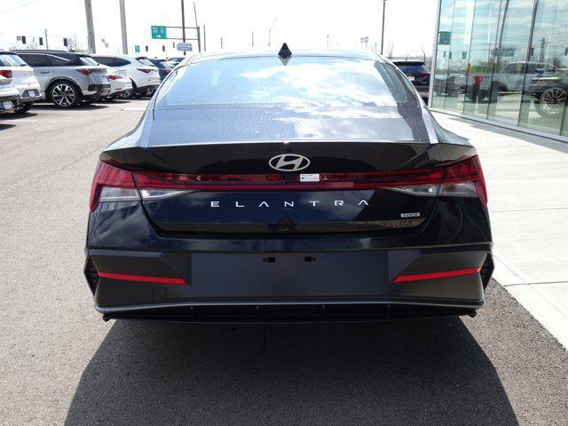 new 2025 Hyundai Elantra car, priced at $31,560