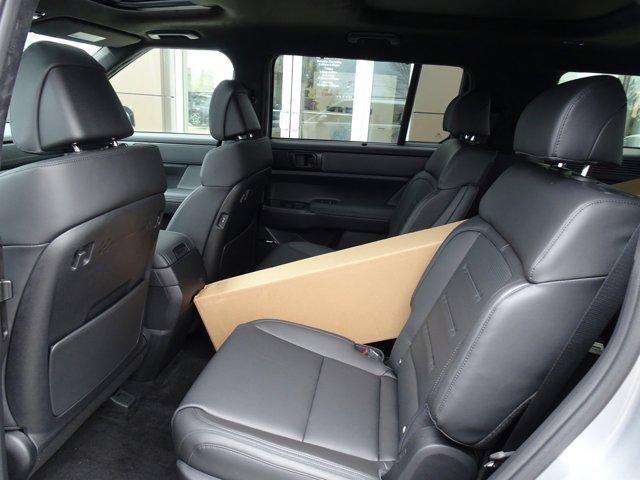 new 2025 Hyundai Santa Fe car, priced at $50,450
