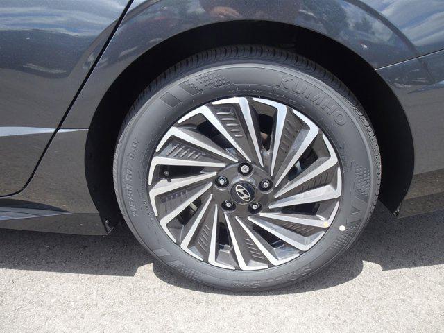 new 2024 Hyundai Sonata Hybrid car, priced at $29,640