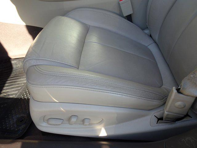 used 2014 Buick LaCrosse car, priced at $9,995
