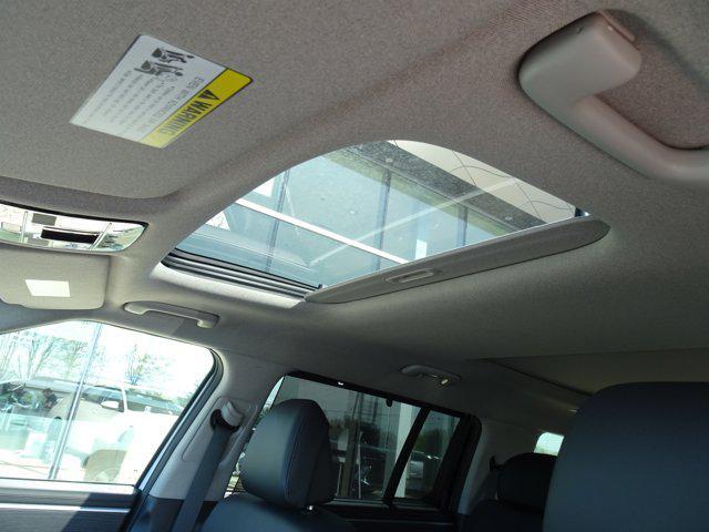 new 2025 Hyundai Santa Fe car, priced at $47,495