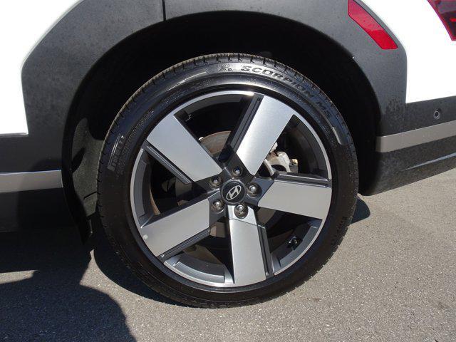 new 2025 Hyundai Santa Fe car, priced at $47,495
