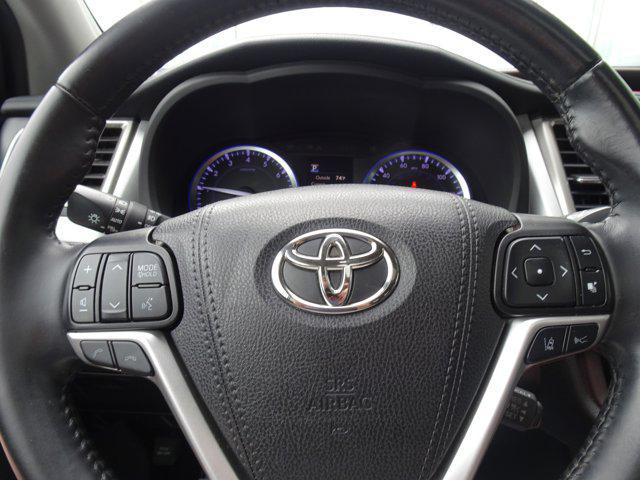 used 2019 Toyota Highlander car, priced at $20,079