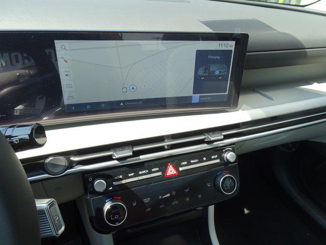 new 2025 Hyundai TUCSON Hybrid car, priced at $38,465